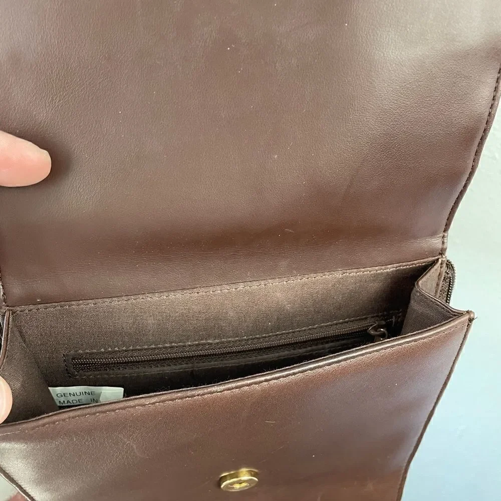 Leather Shoulder Purse EUC
